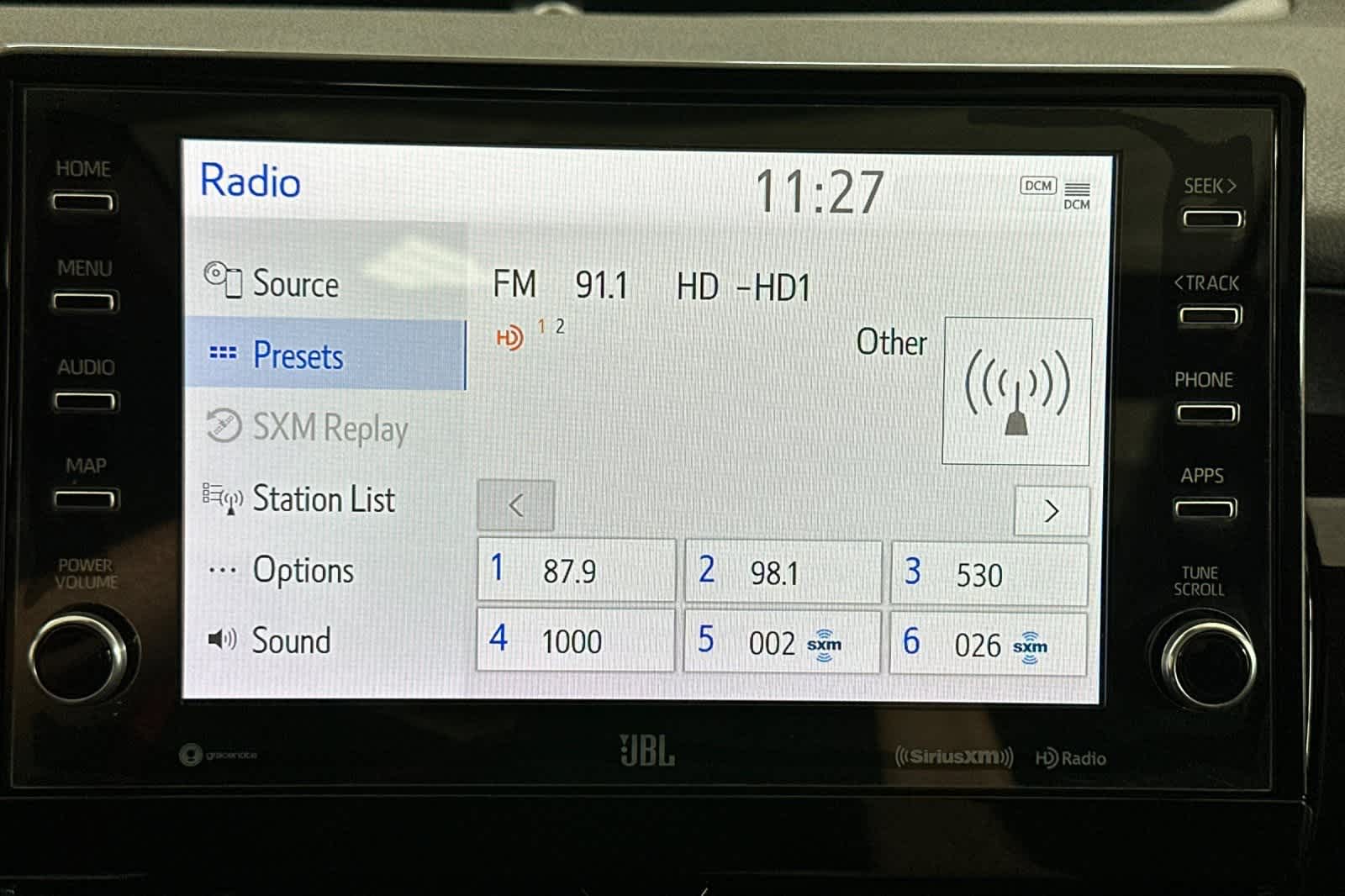 Thumbnail: 2022 Toyota Camry - 17
