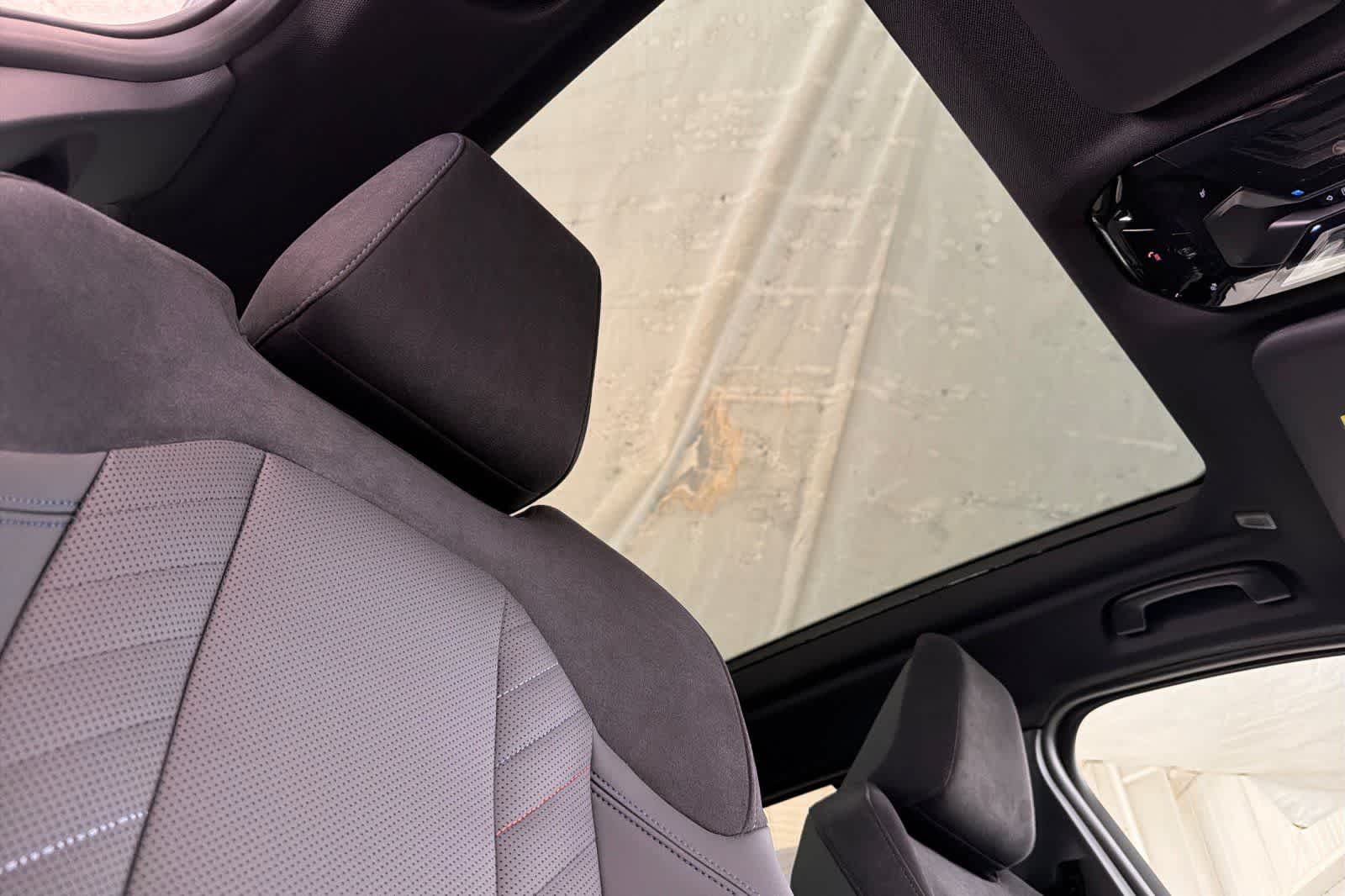 Thumbnail: 2026 BMW X3 - 17