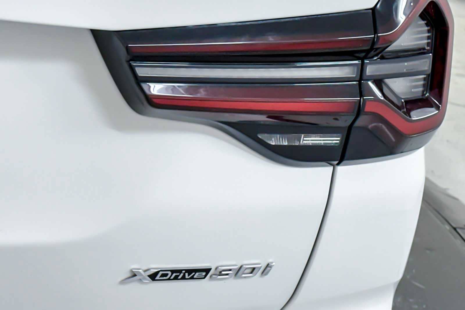 Thumbnail: 2023 BMW X3 - 28