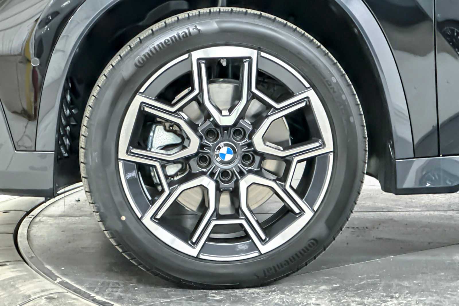 Thumbnail: 2026 BMW X1 - 24