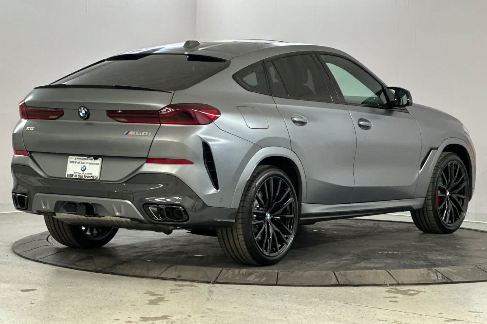 2026 BMW X6 M60i 2