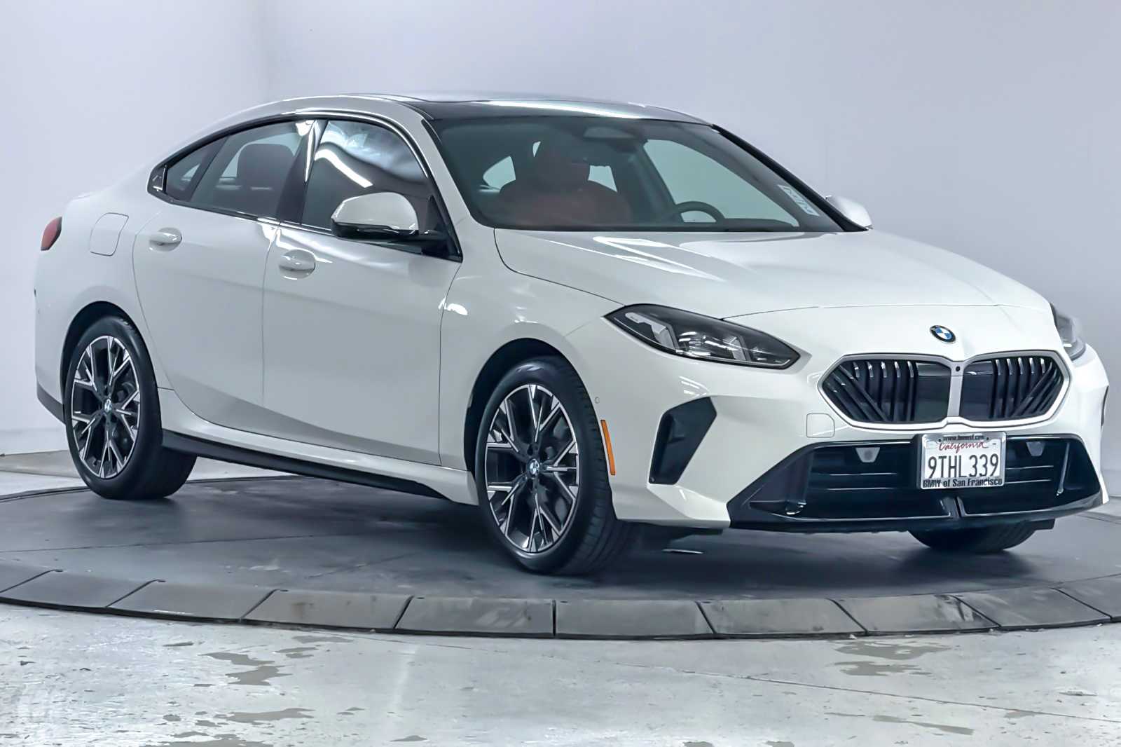 Thumbnail: 2025 BMW 2 Series - 9