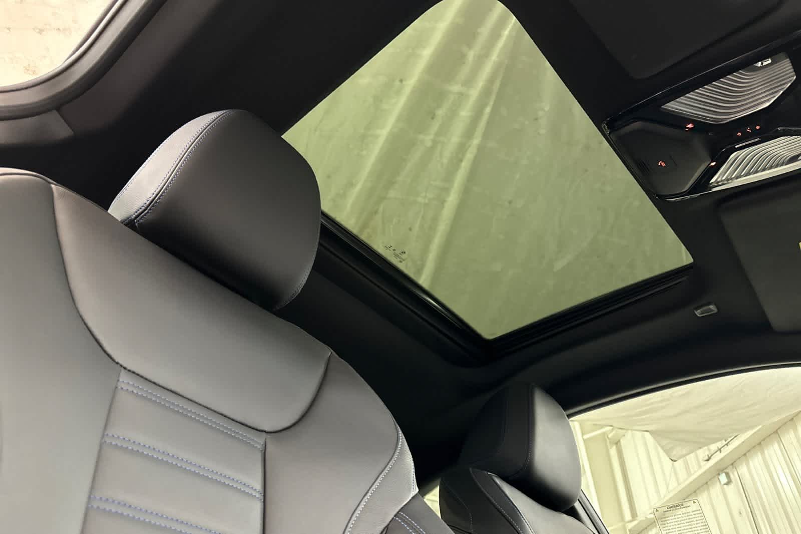 2022 BMW 2 Series M240i xDrive 16