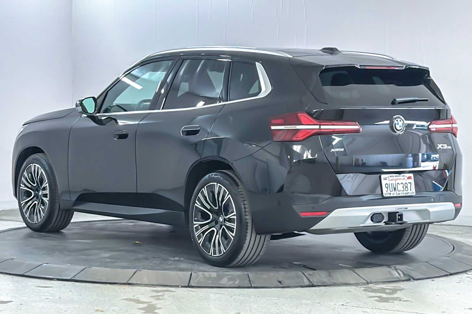 Thumbnail: 2025 BMW X3 - 6