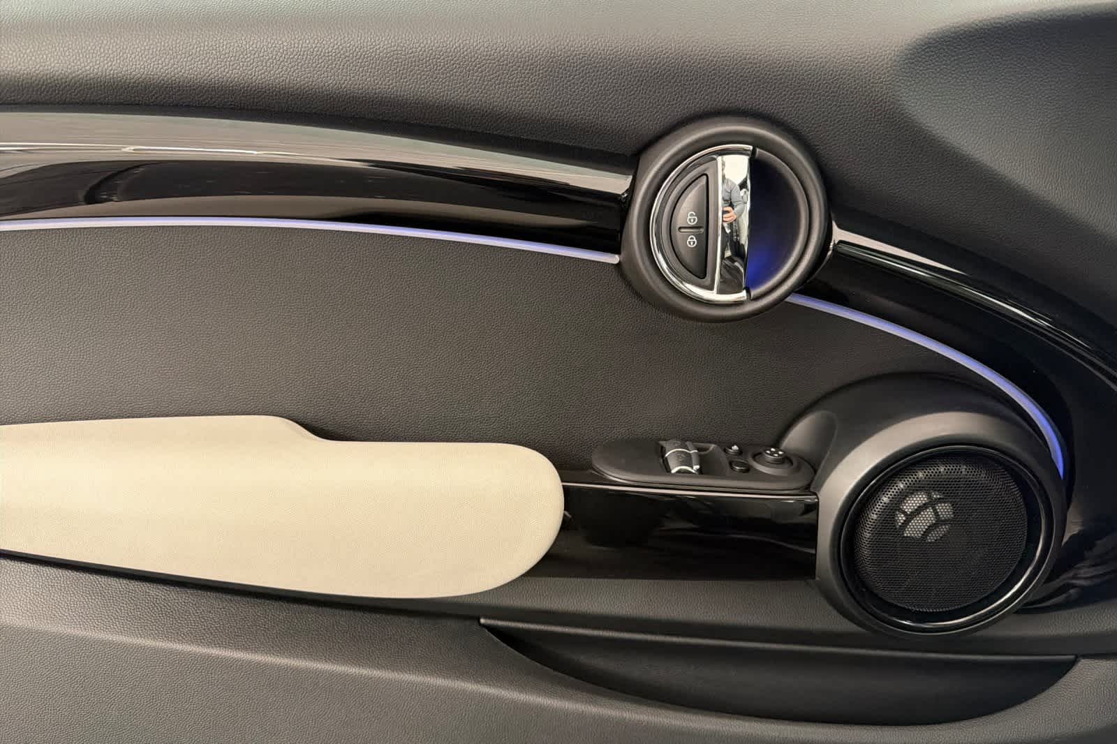 Thumbnail: 2023 MINI Cooper Hardtop - 12