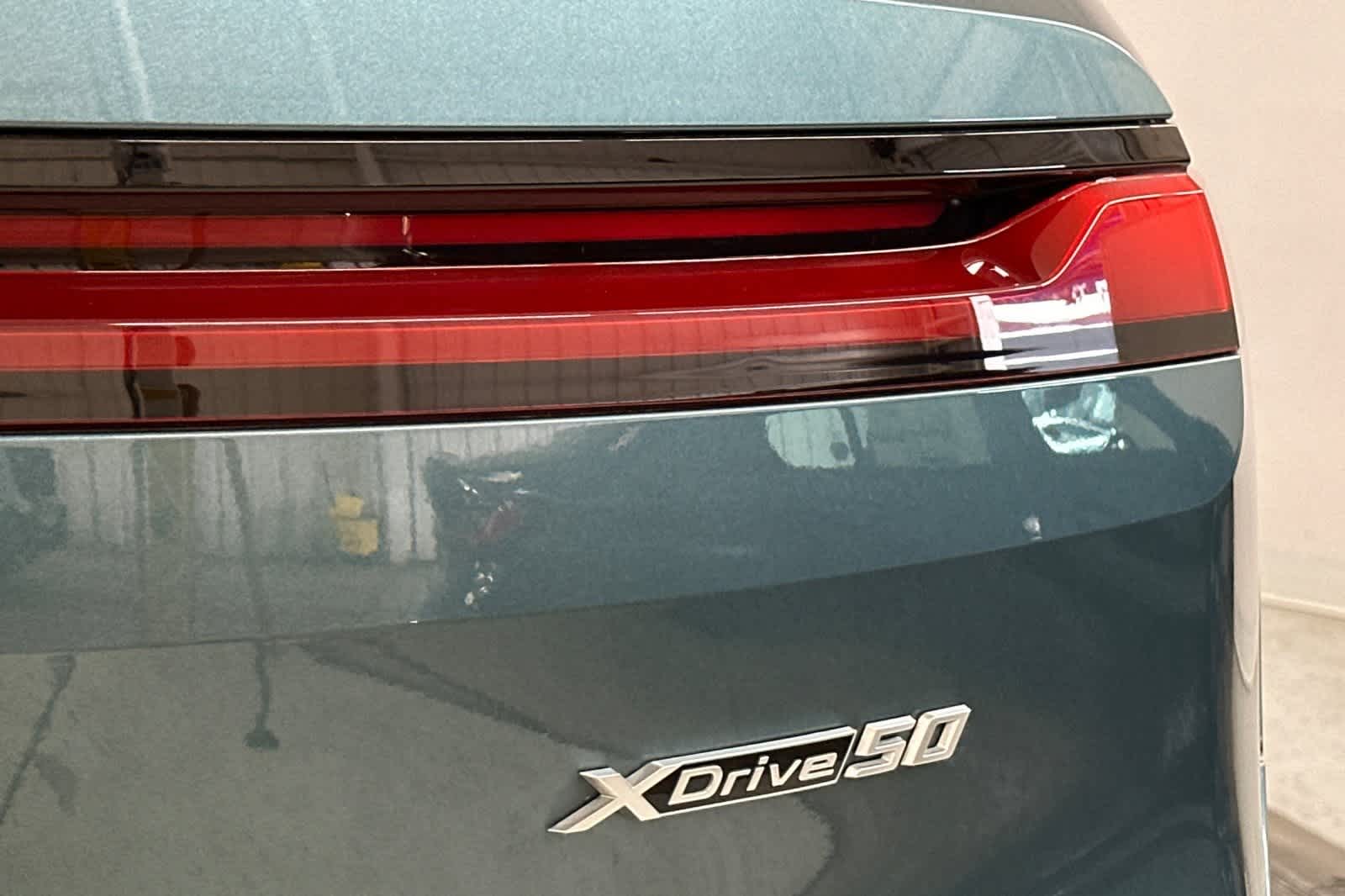 Thumbnail: 2023 BMW iX - 28