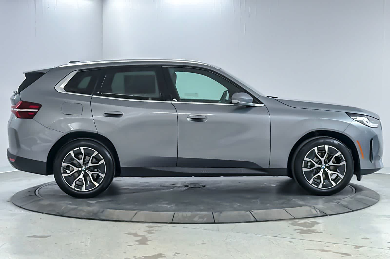 Thumbnail: 2026 BMW X3 - 8