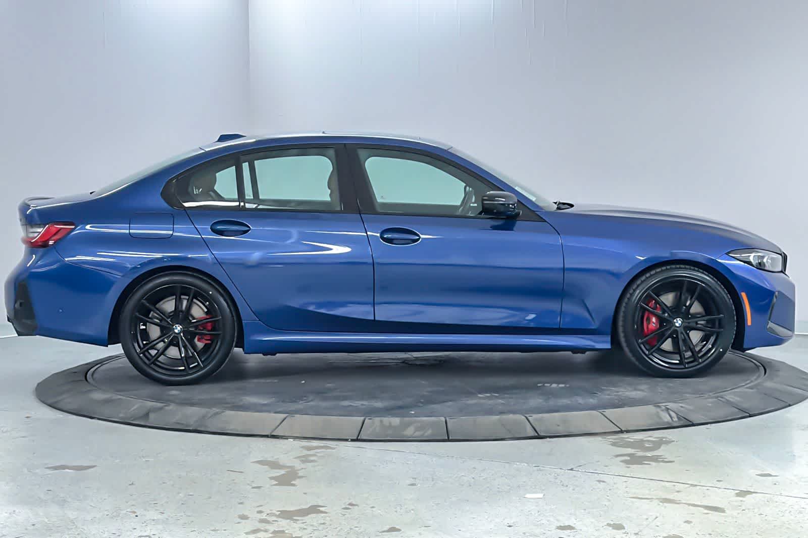 Thumbnail: 2023 BMW 3 Series - 8