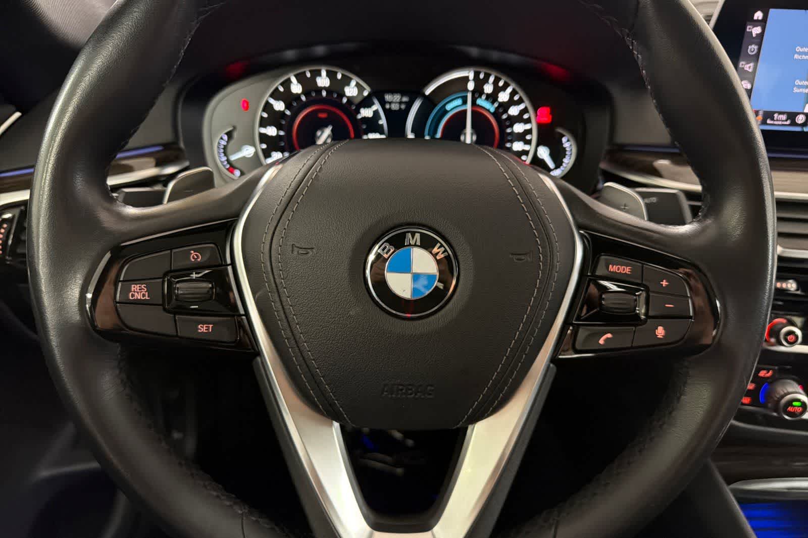 Thumbnail: 2019 BMW 5 Series - 23