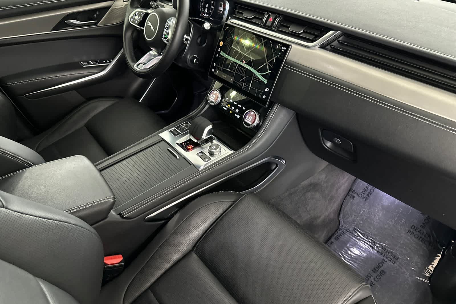 Thumbnail: 2025 Jaguar F-Pace - 16