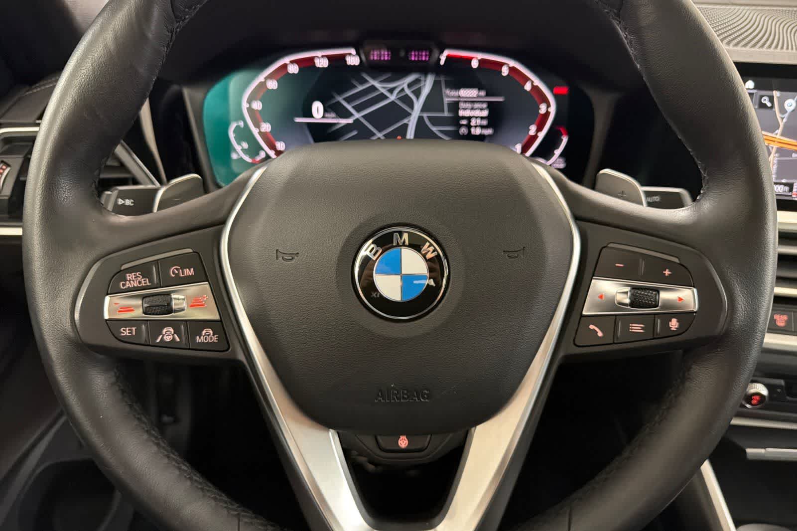 Thumbnail: 2019 BMW 3 Series - 23