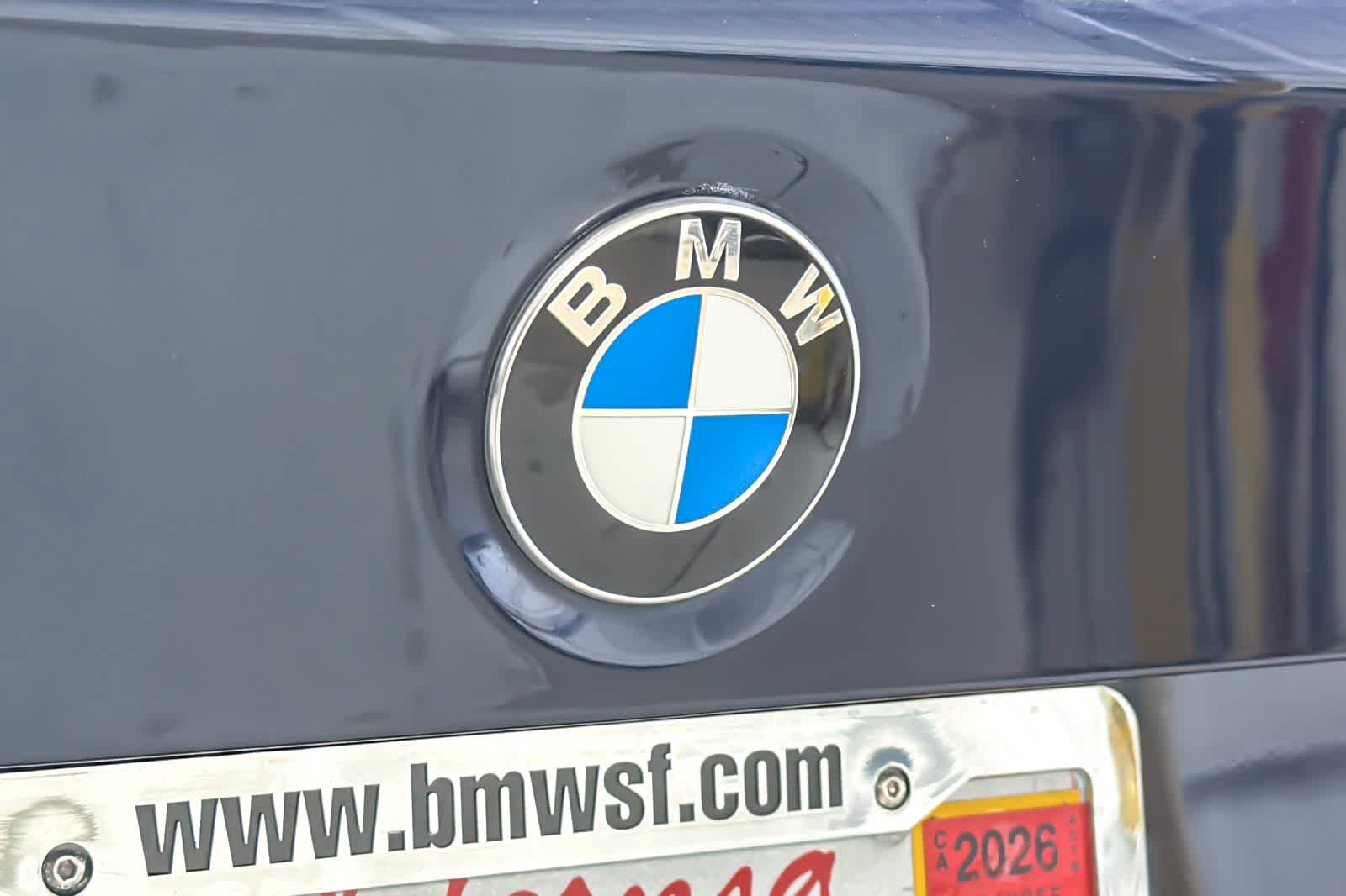 Thumbnail: 2016 BMW 3 Series - 25