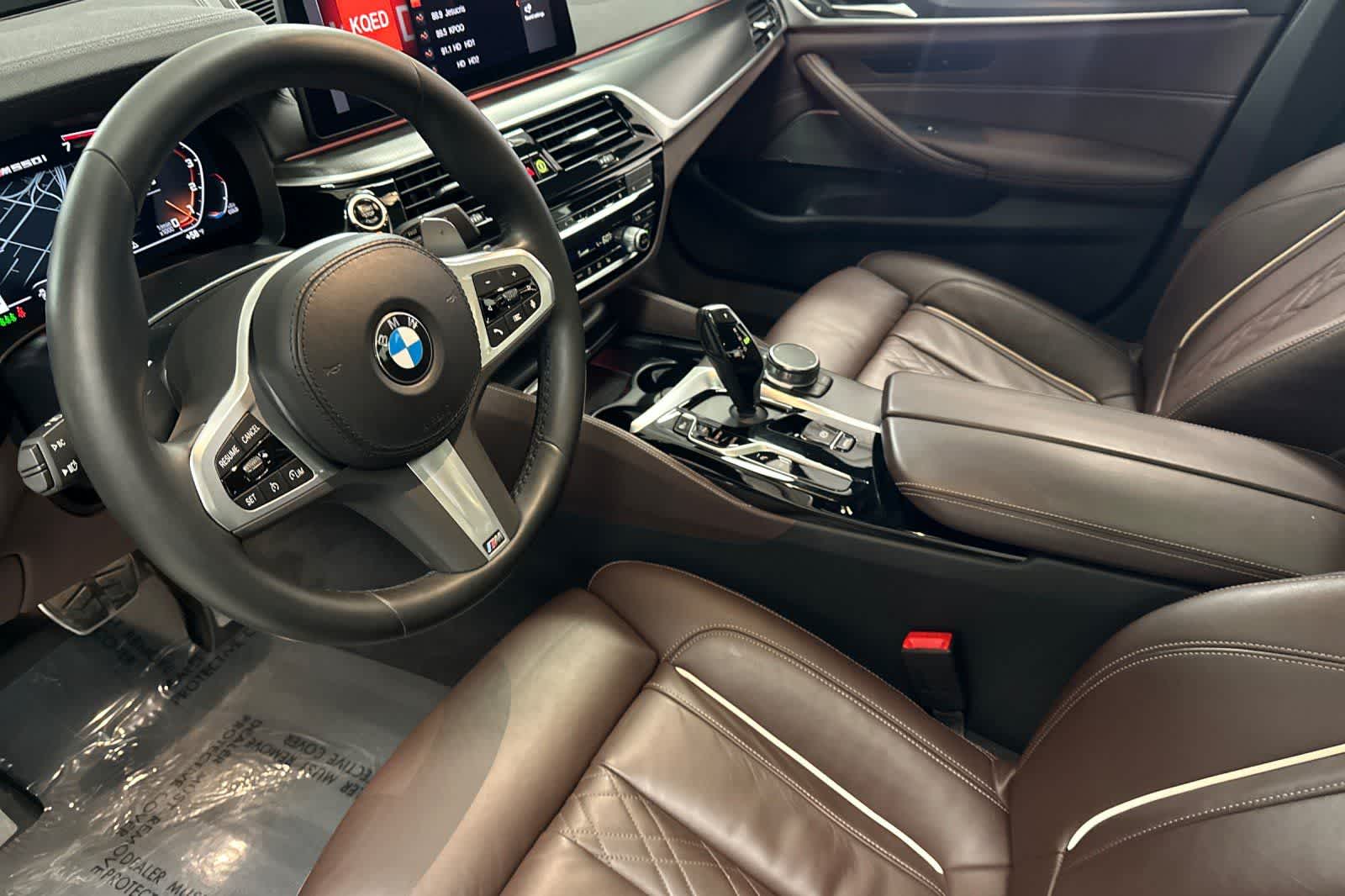 Thumbnail: 2023 BMW 5 Series - 11