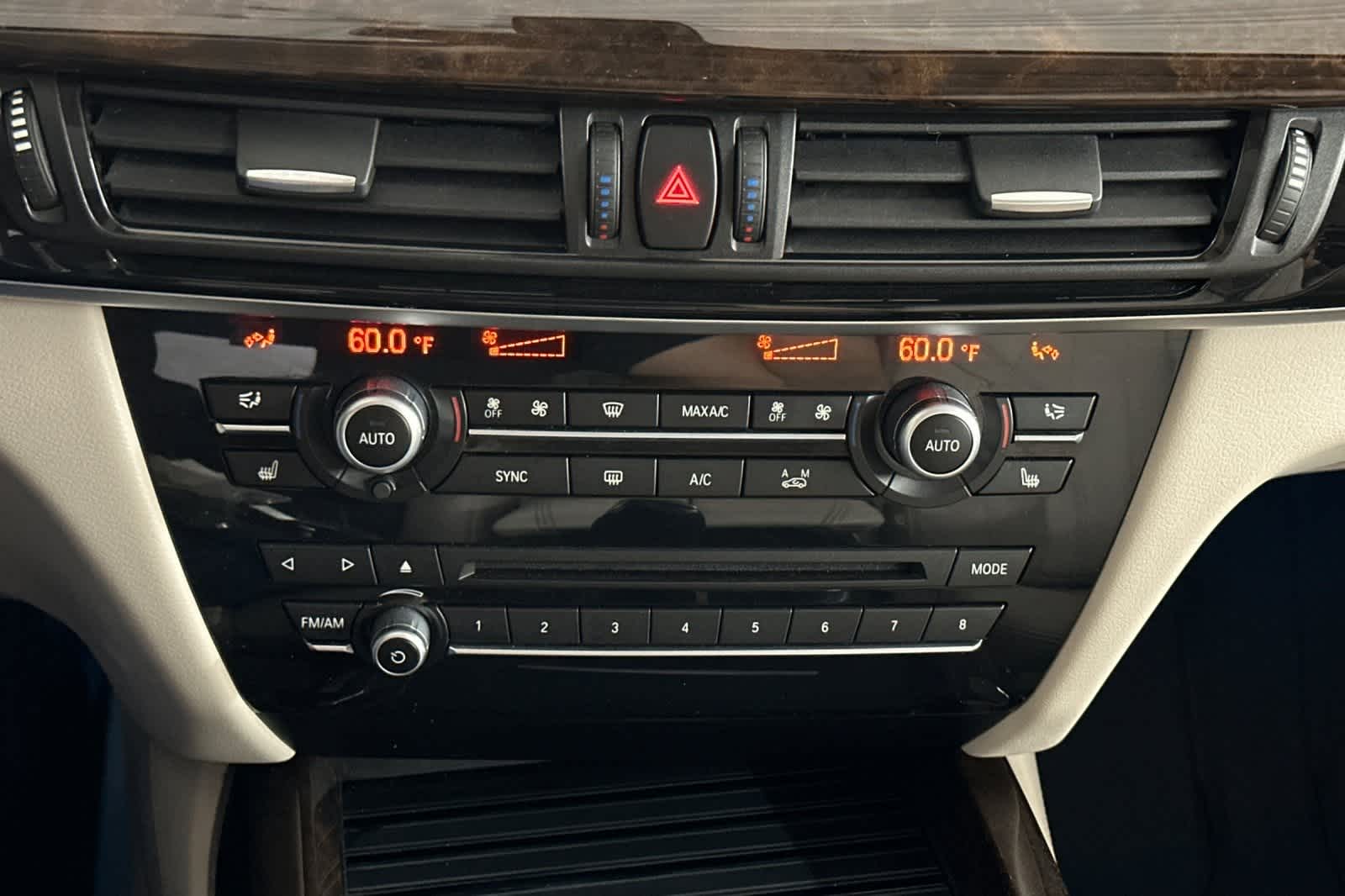 Thumbnail: 2015 BMW X5 - 21