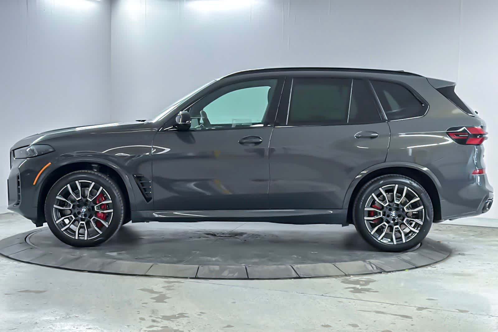 Thumbnail: 2026 BMW X5 - 5