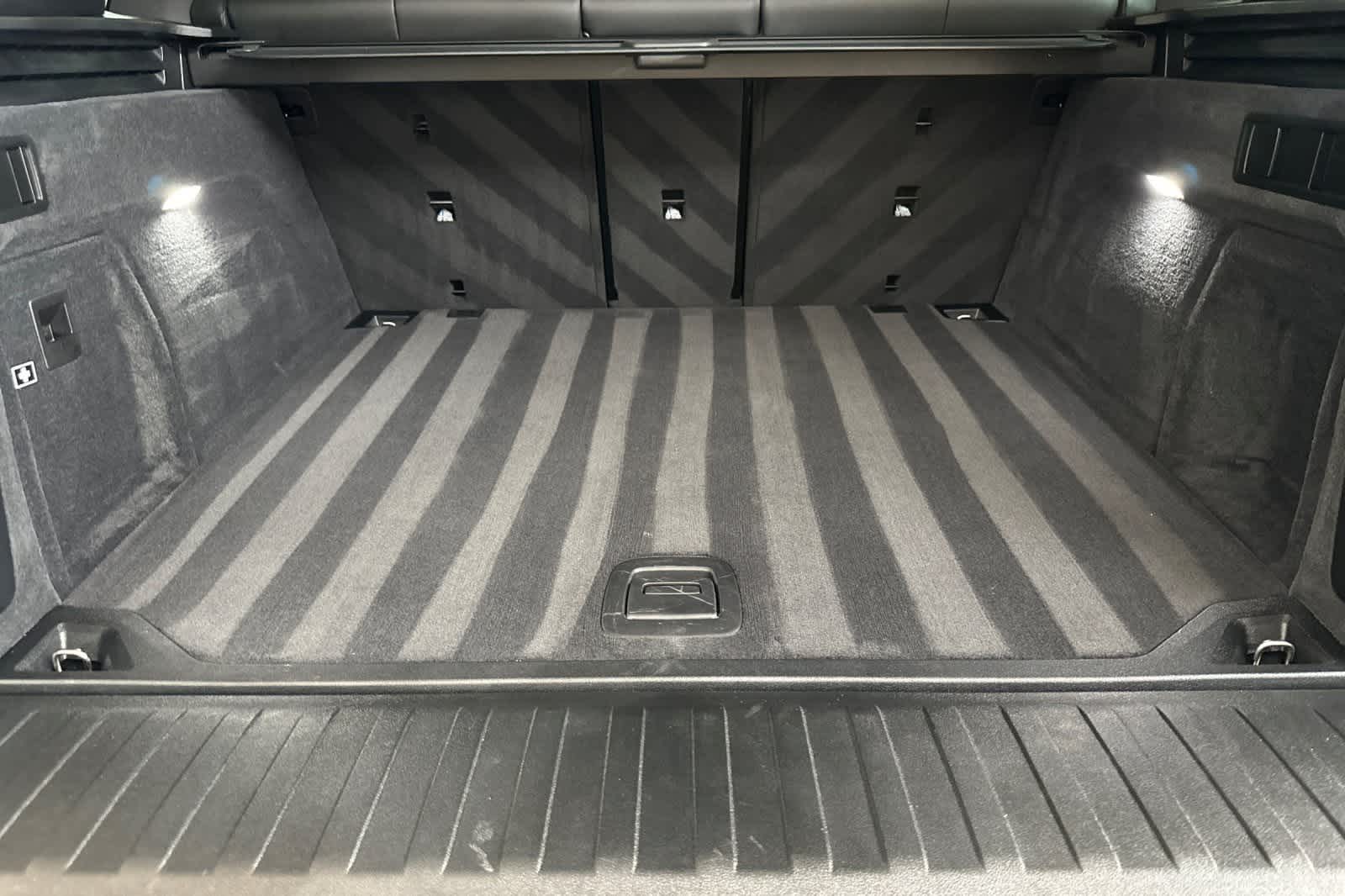 Thumbnail: 2024 BMW X5 - 15