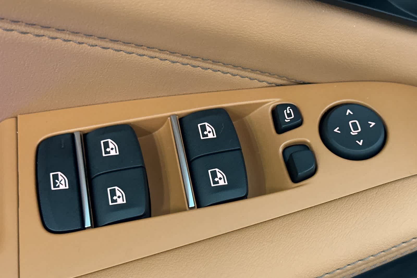 Thumbnail: 2026 BMW X5 - 13