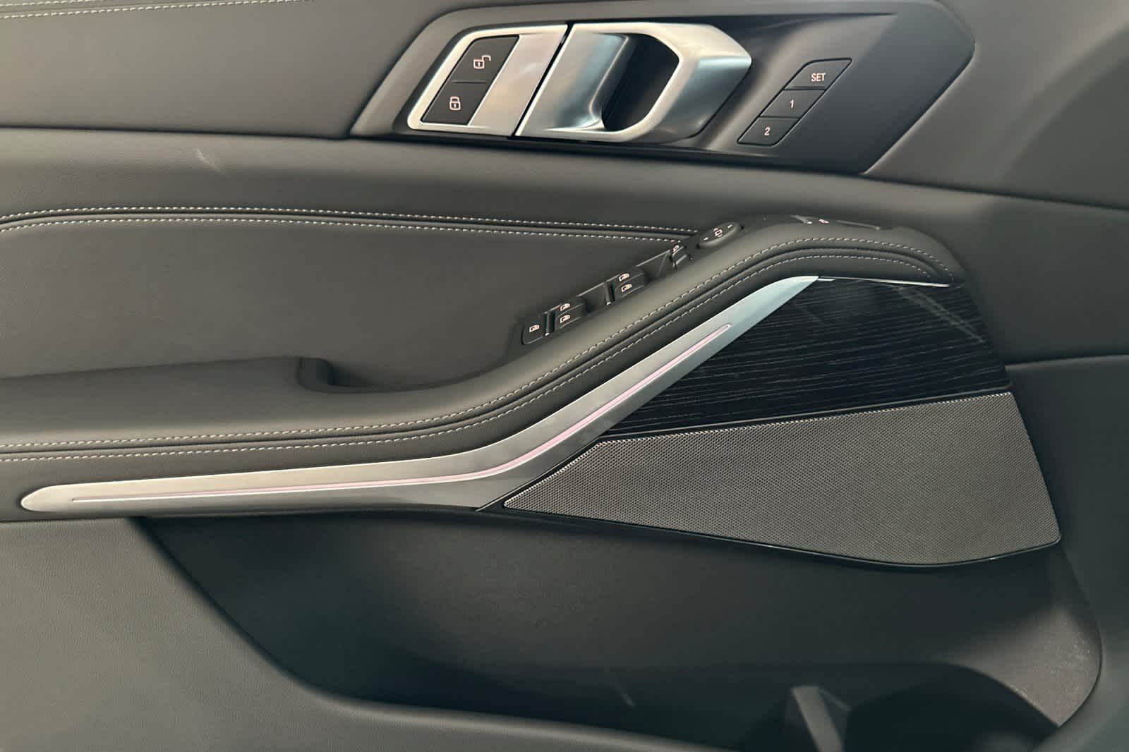 Thumbnail: 2026 BMW X5 - 12