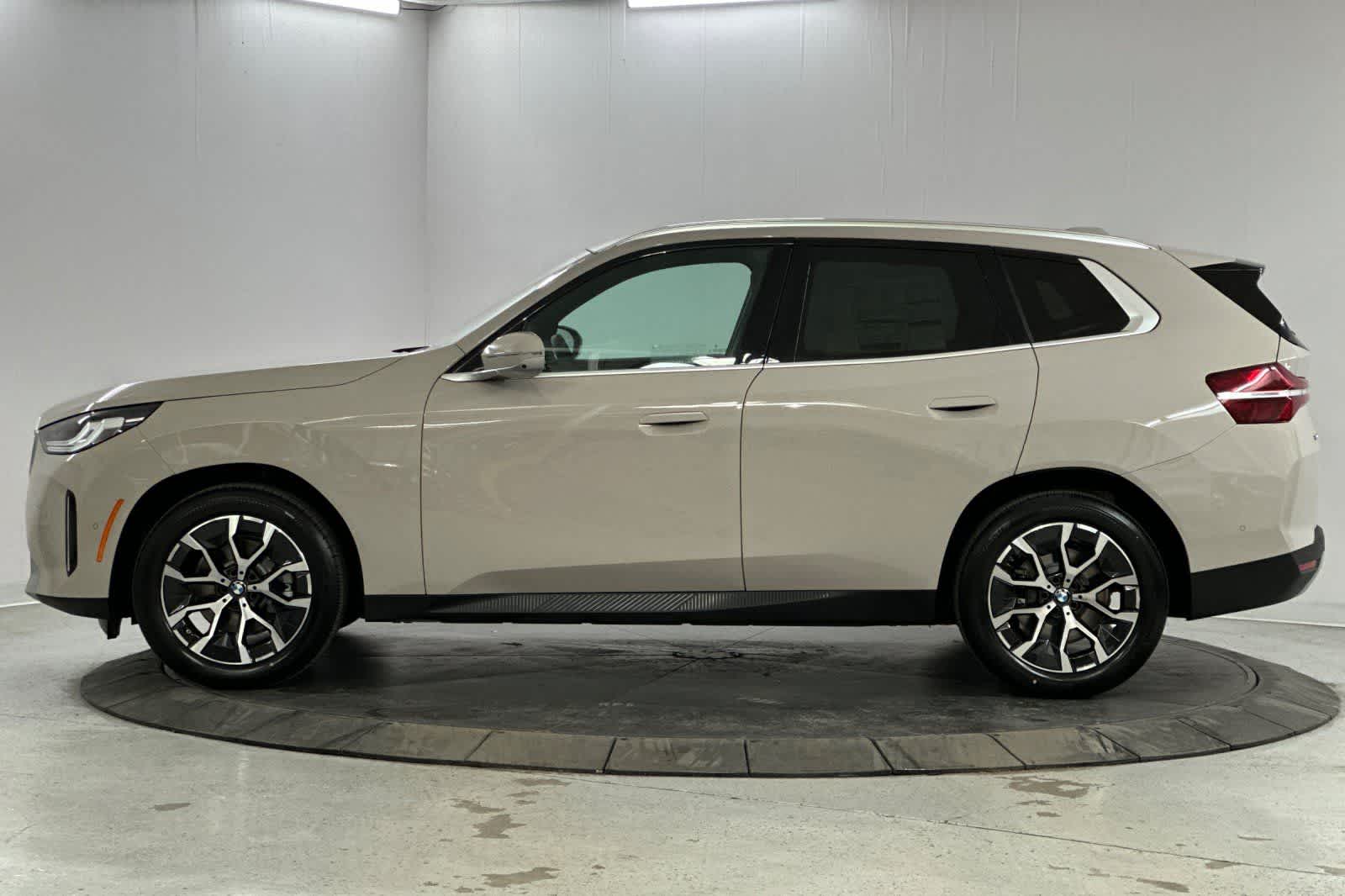 Thumbnail: 2025 BMW X3 - 5