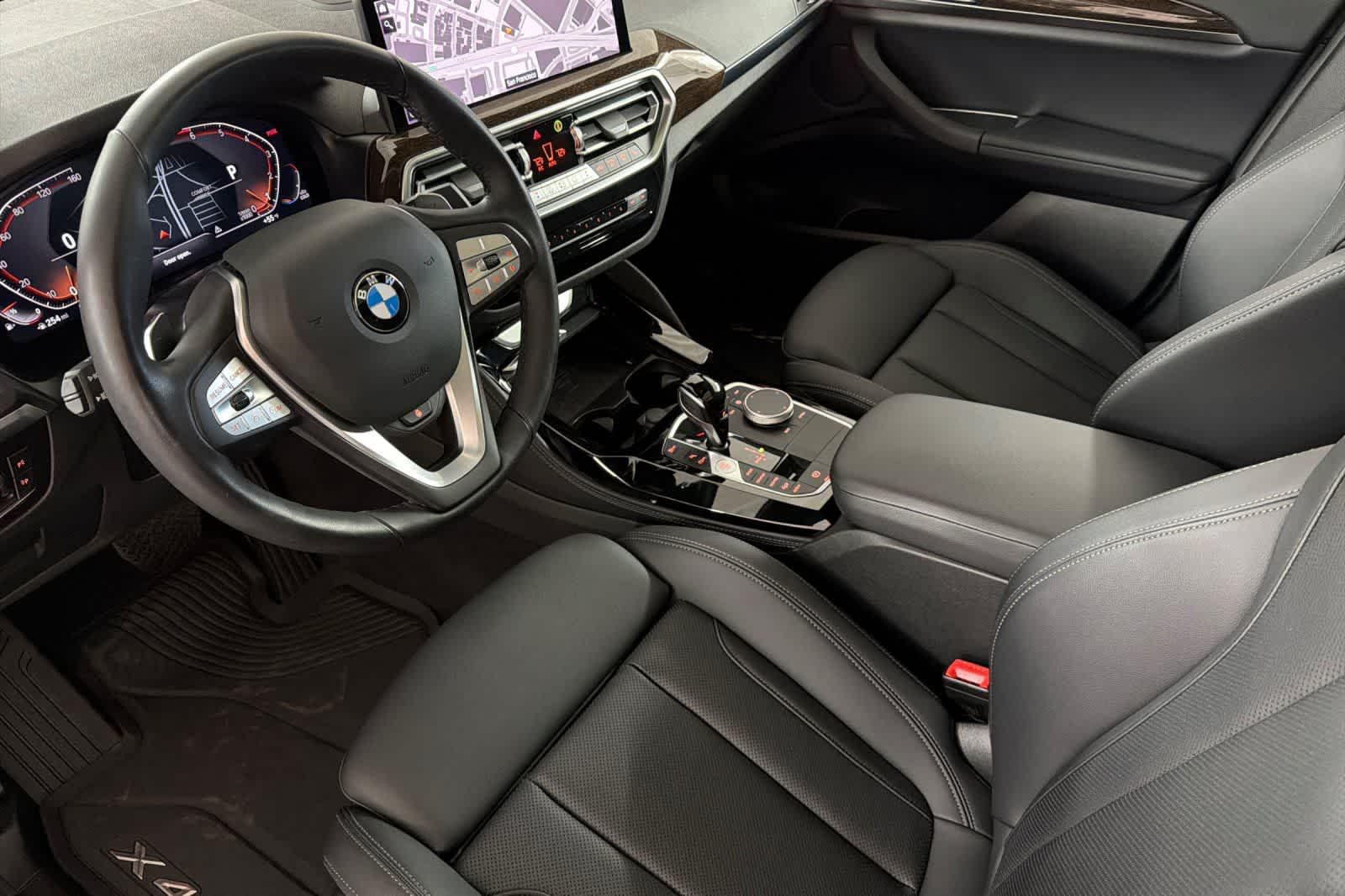 Thumbnail: 2023 BMW X4 - 11