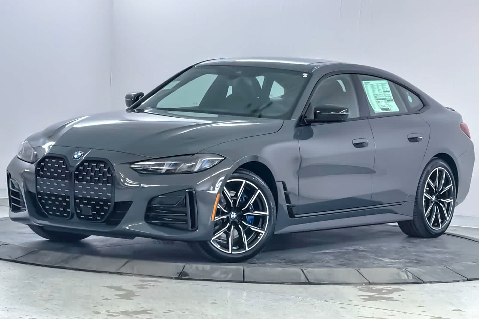 Thumbnail: 2026 BMW 4 Series - 1