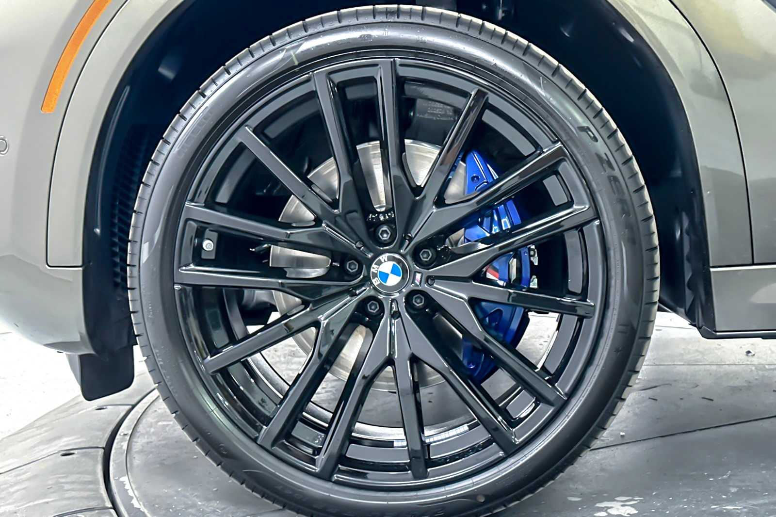 Thumbnail: 2026 BMW X6 - 25