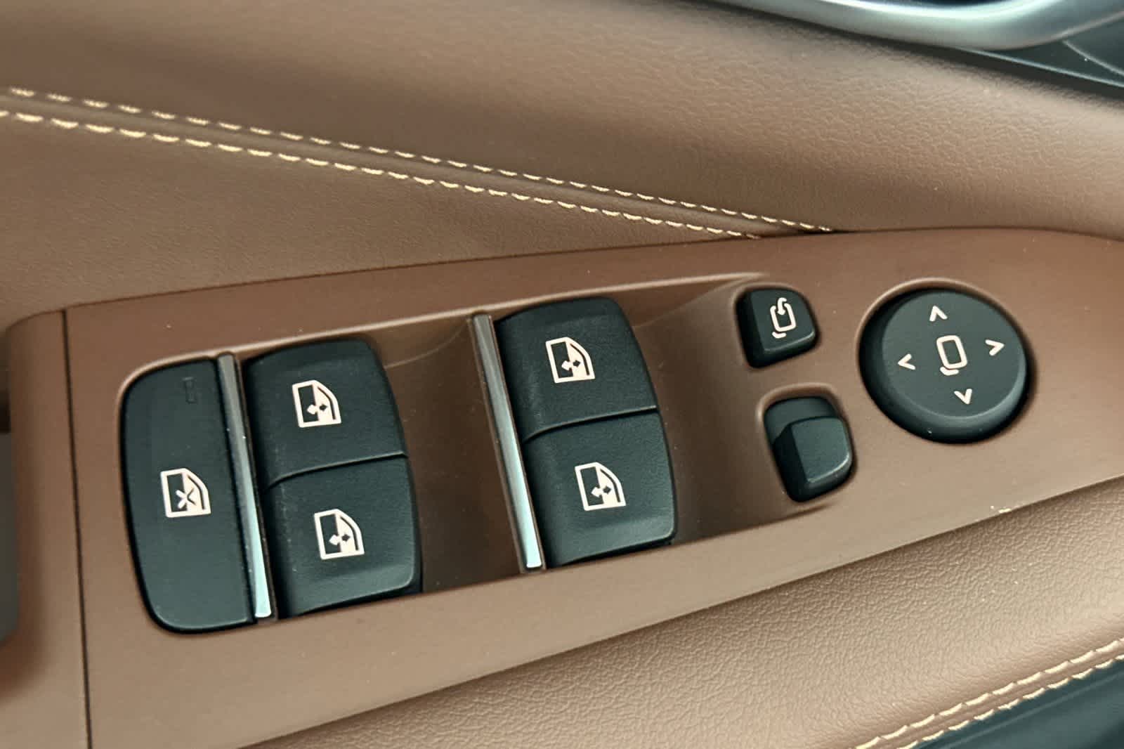 Thumbnail: 2023 BMW X5 - 13