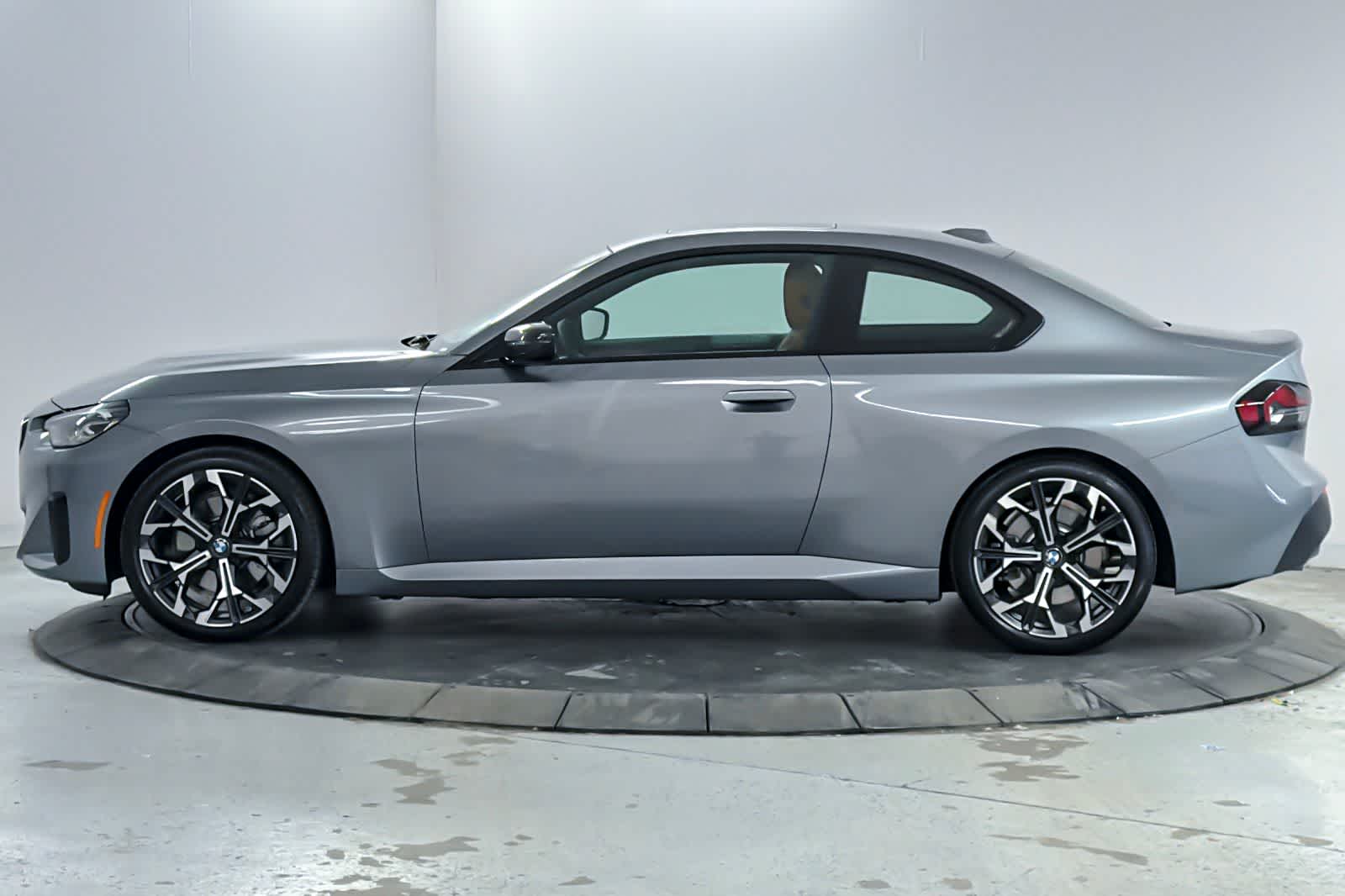 Thumbnail: 2025 BMW 2 Series - 5