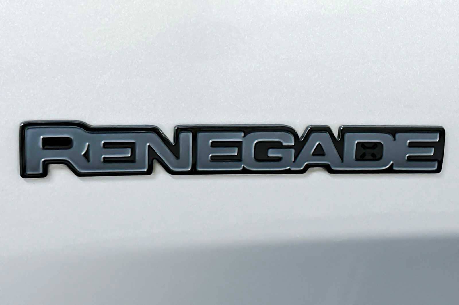 Thumbnail: 2020 Jeep Renegade - 27
