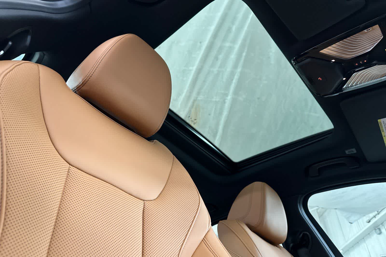 Thumbnail: 2026 BMW 3 Series - 16