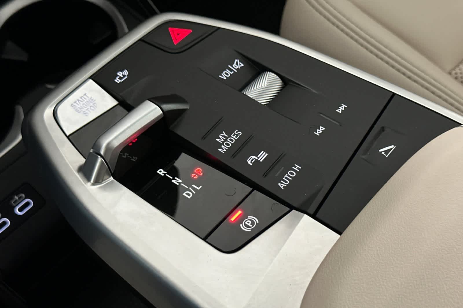 Thumbnail: 2025 BMW X1 - 21