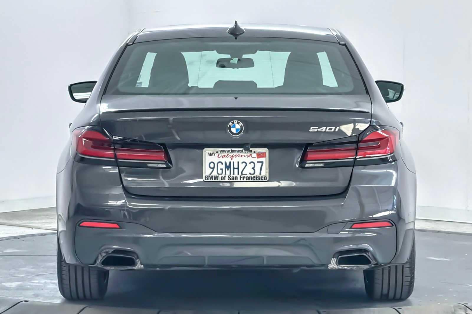 Thumbnail: 2023 BMW 5 Series - 7