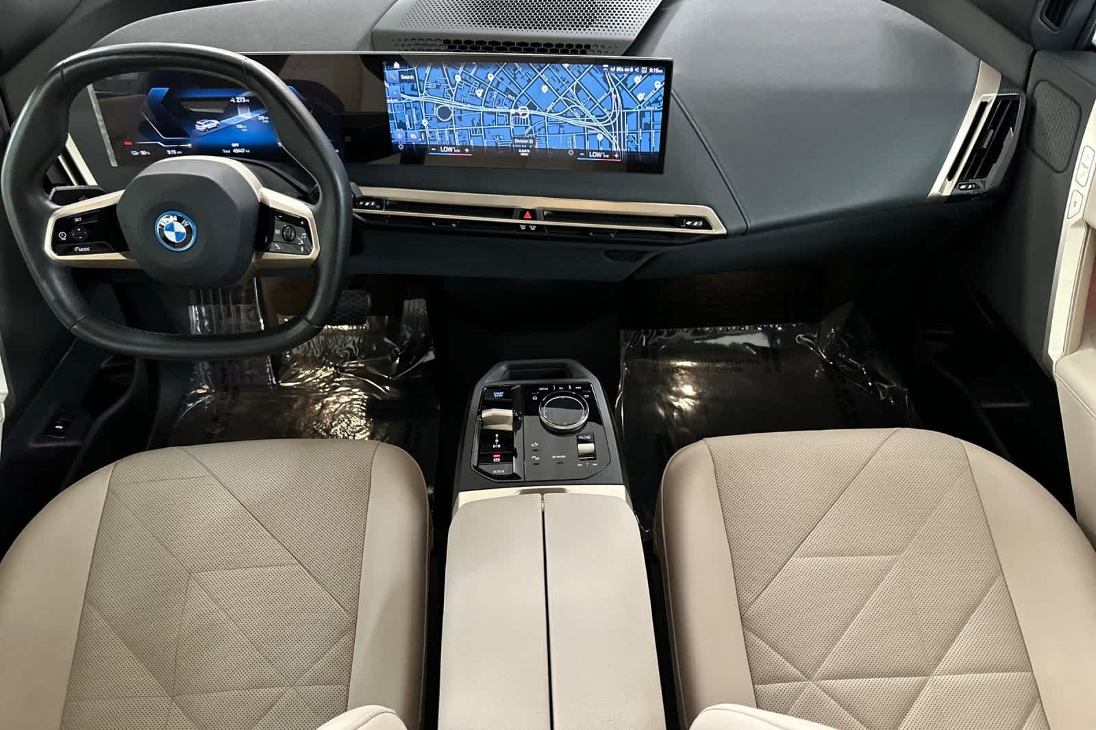 Thumbnail: 2023 BMW iX - 3