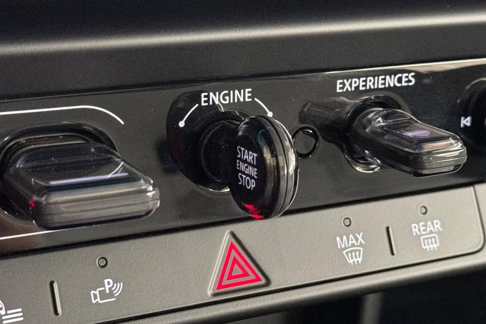 Thumbnail: 2025 MINI Cooper Hardtop - 23