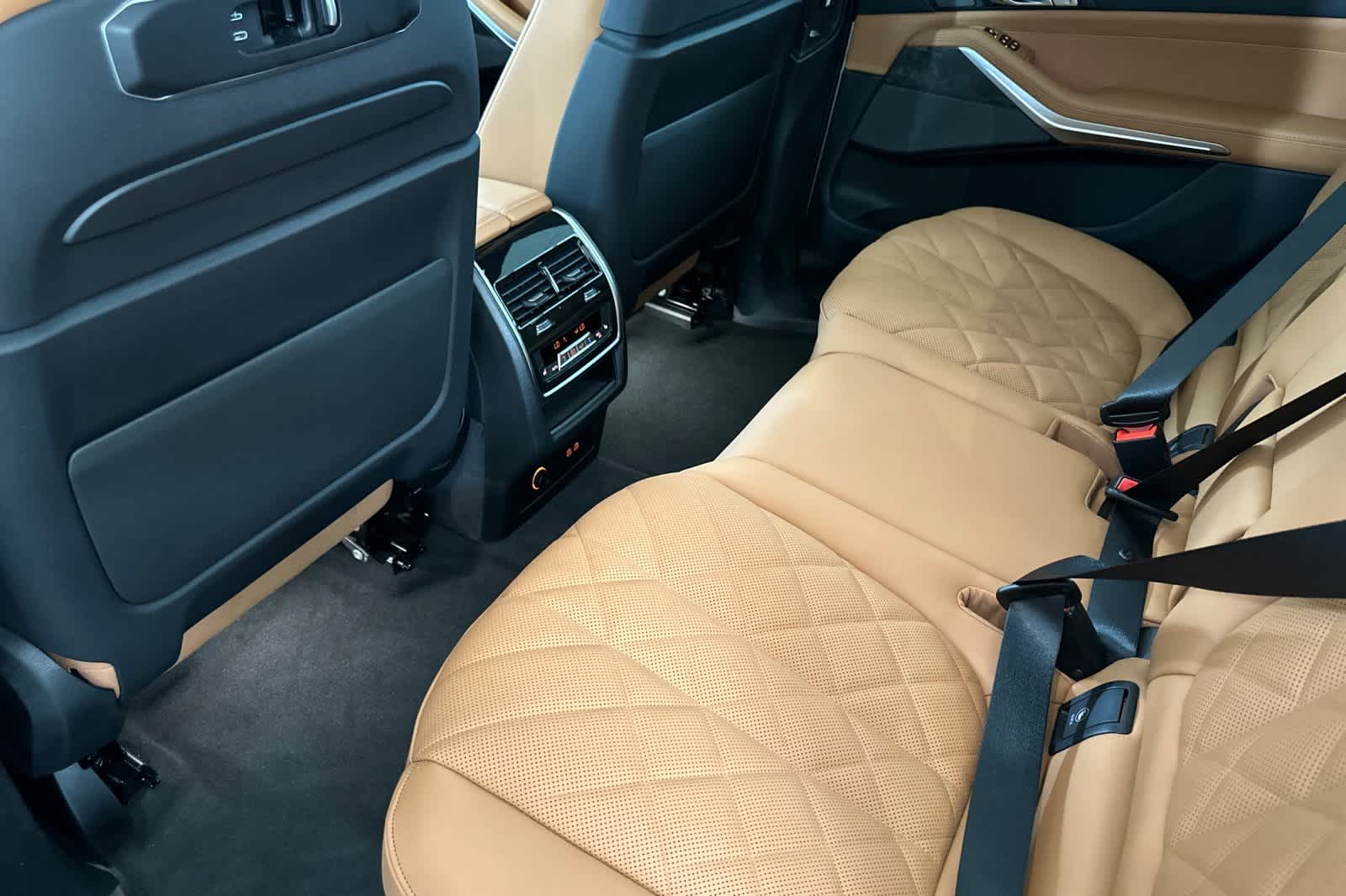 2026 BMW X7 xDrive40i 4