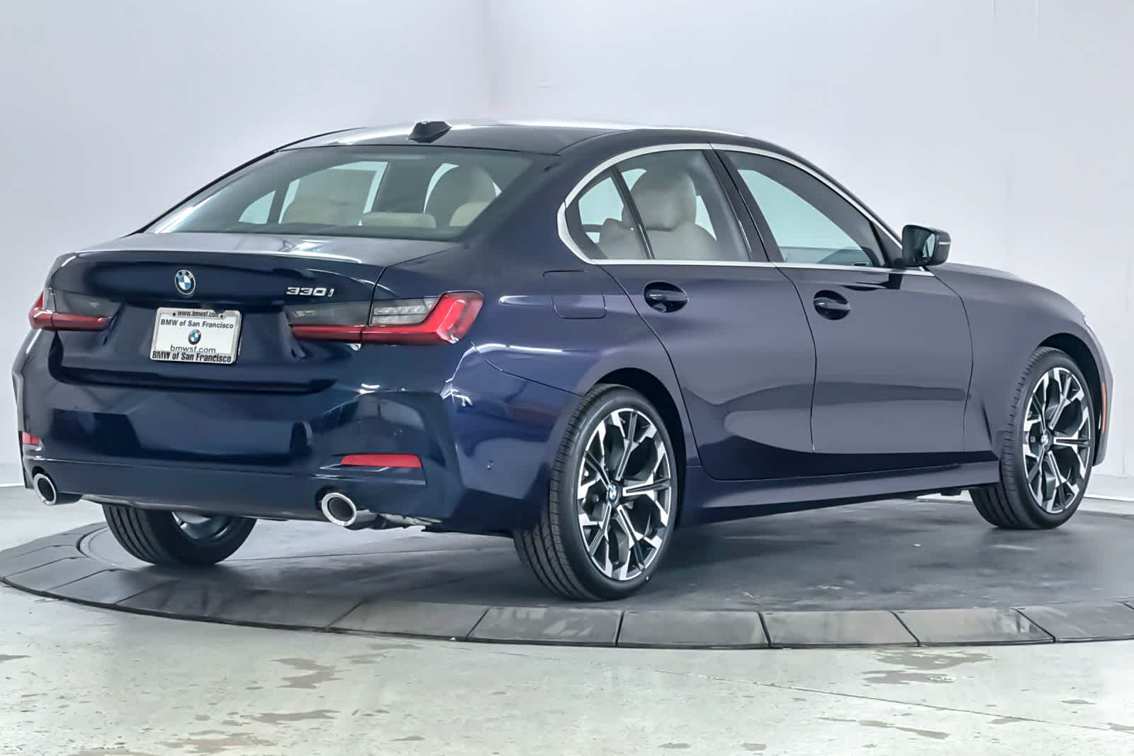 Thumbnail: 2026 BMW 3 Series - 2
