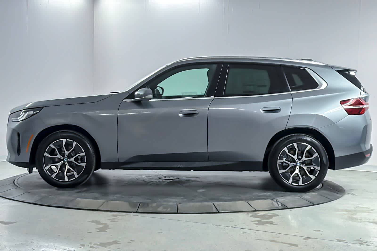 Thumbnail: 2026 BMW X3 - 5