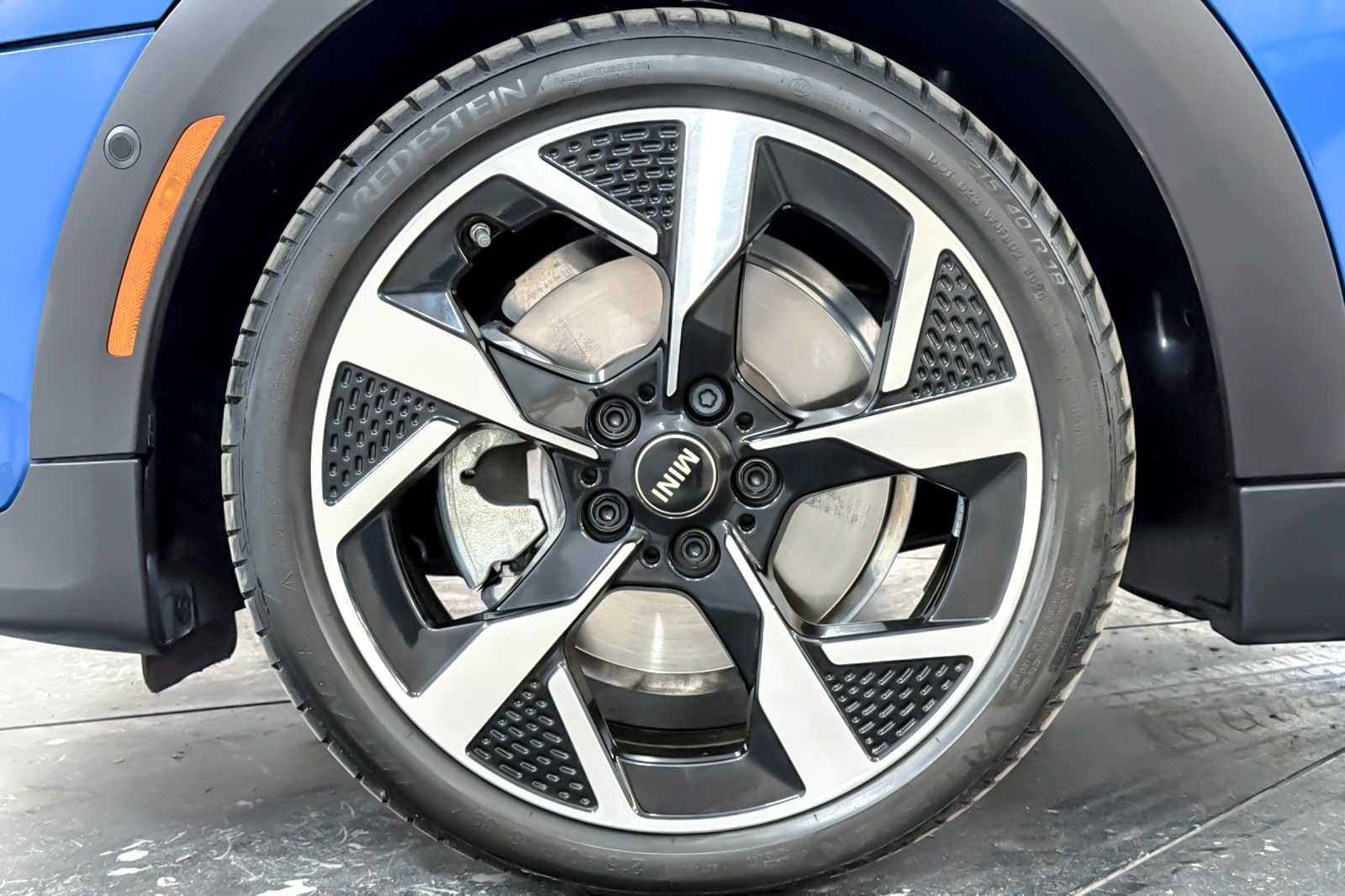 Thumbnail: 2025 MINI Cooper Hardtop - 26