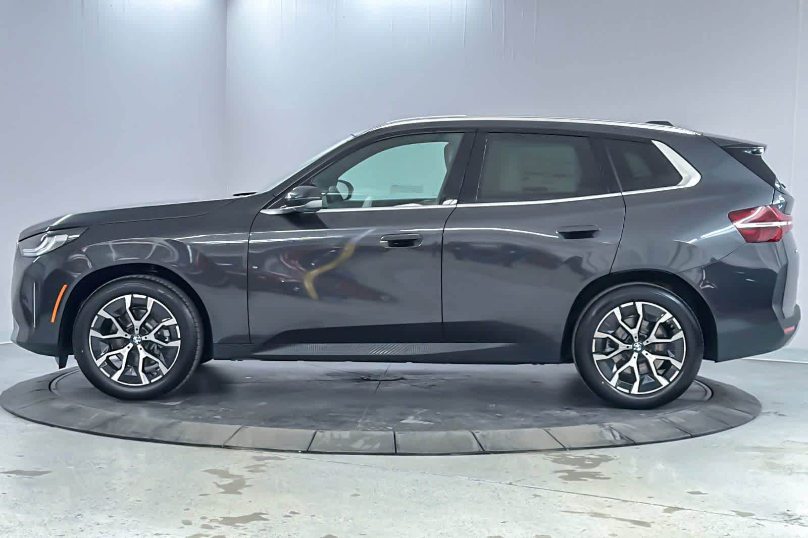 Thumbnail: 2026 BMW X3 - 5