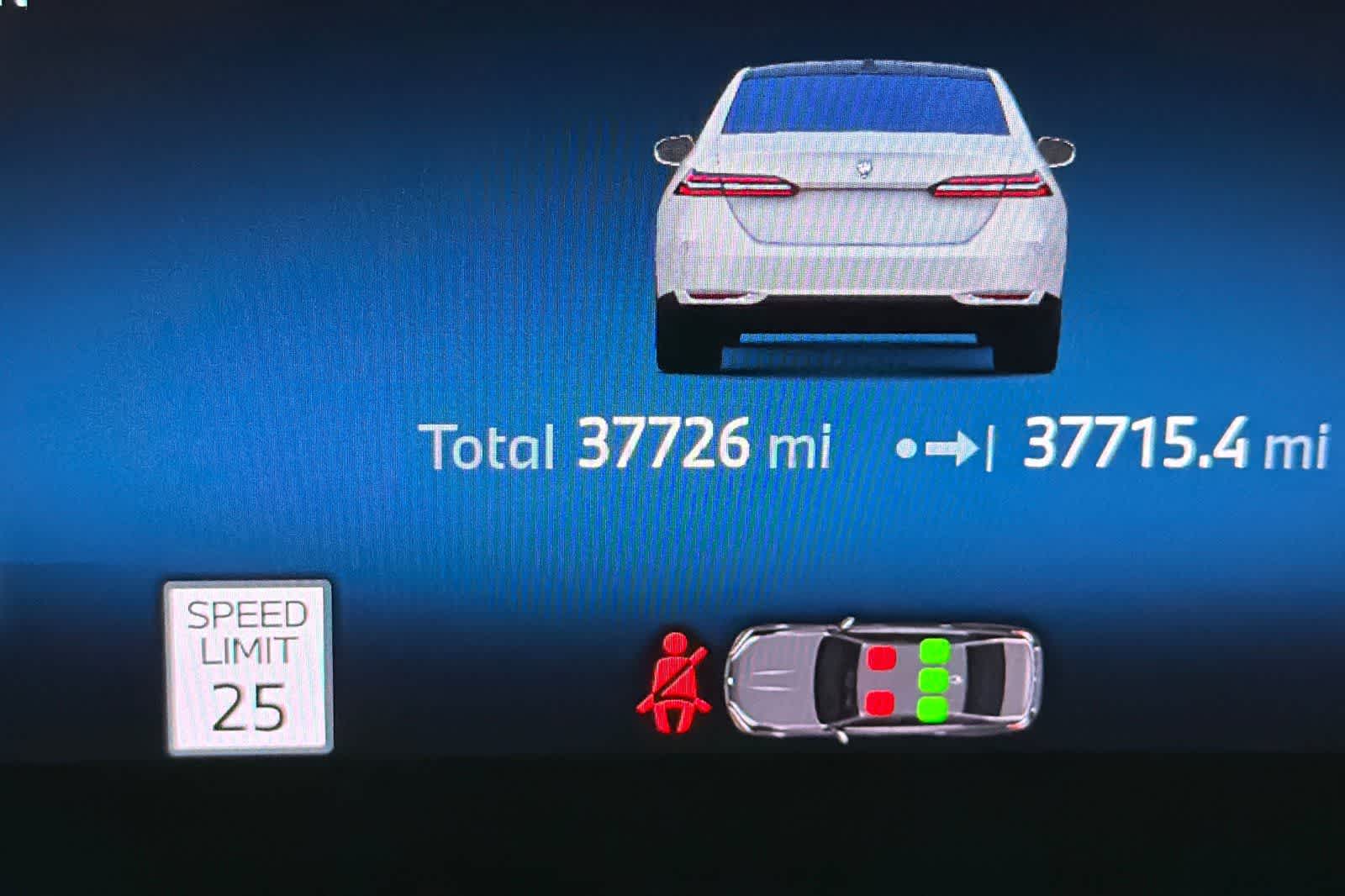 Thumbnail: 2024 BMW i5 - 25