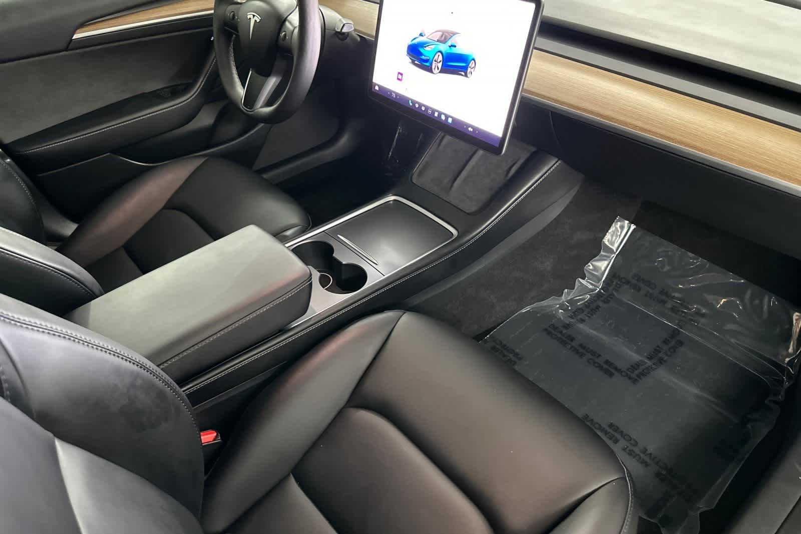 Thumbnail: 2023 Tesla Model 3 - 15