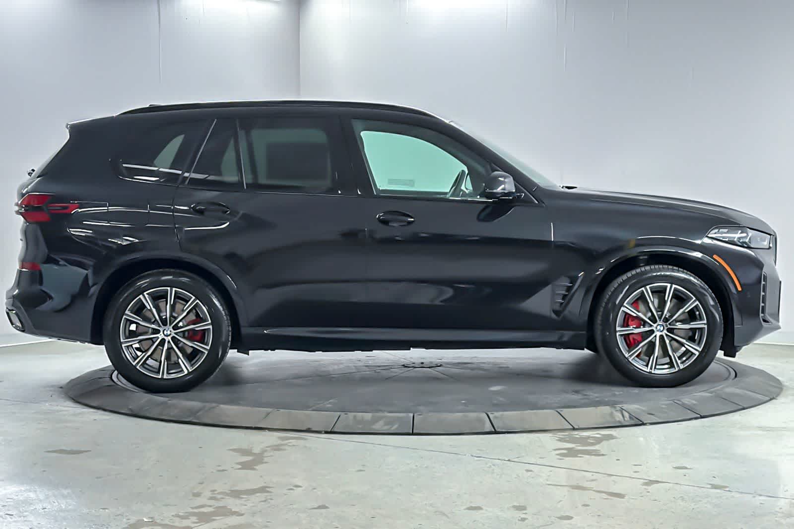 Thumbnail: 2026 BMW X5 - 8