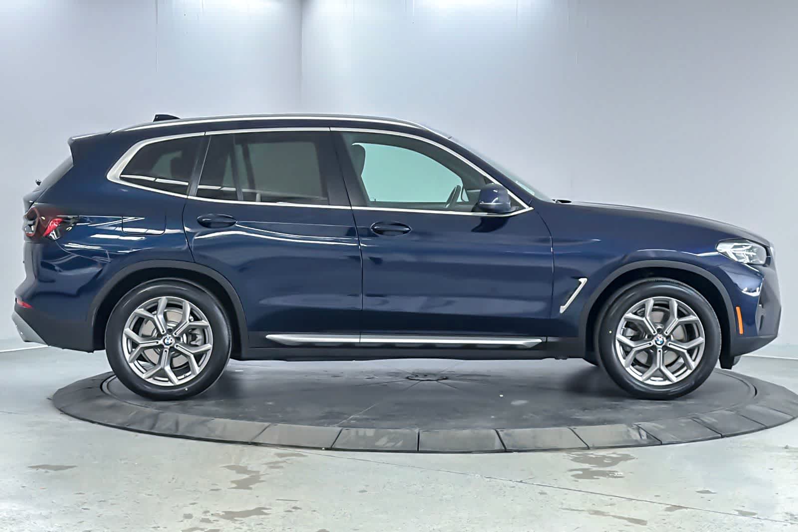 Thumbnail: 2022 BMW X3 - 8