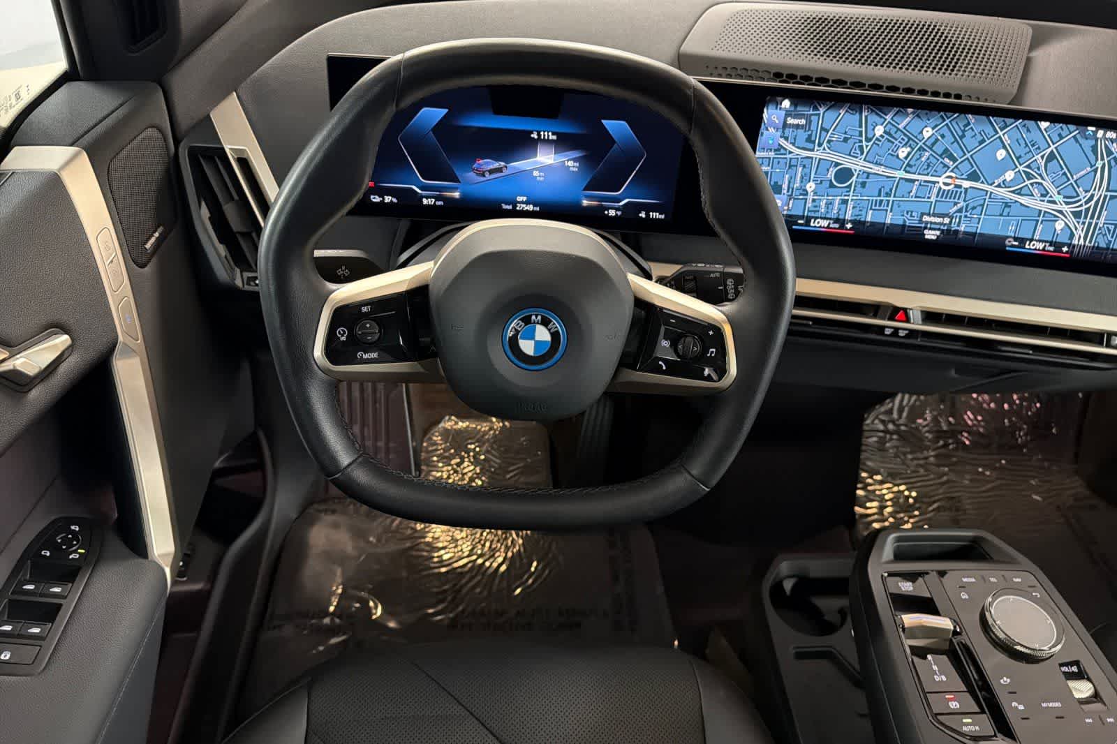 Thumbnail: 2023 BMW iX - 14