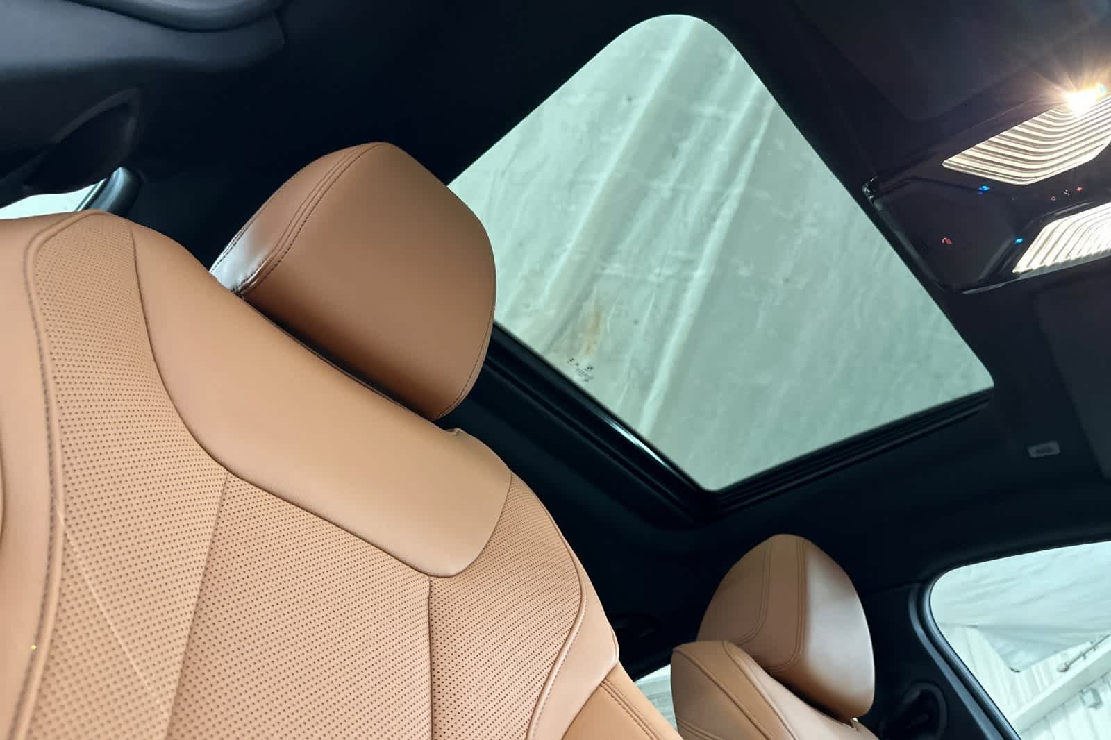 Thumbnail: 2025 BMW i4 - 16