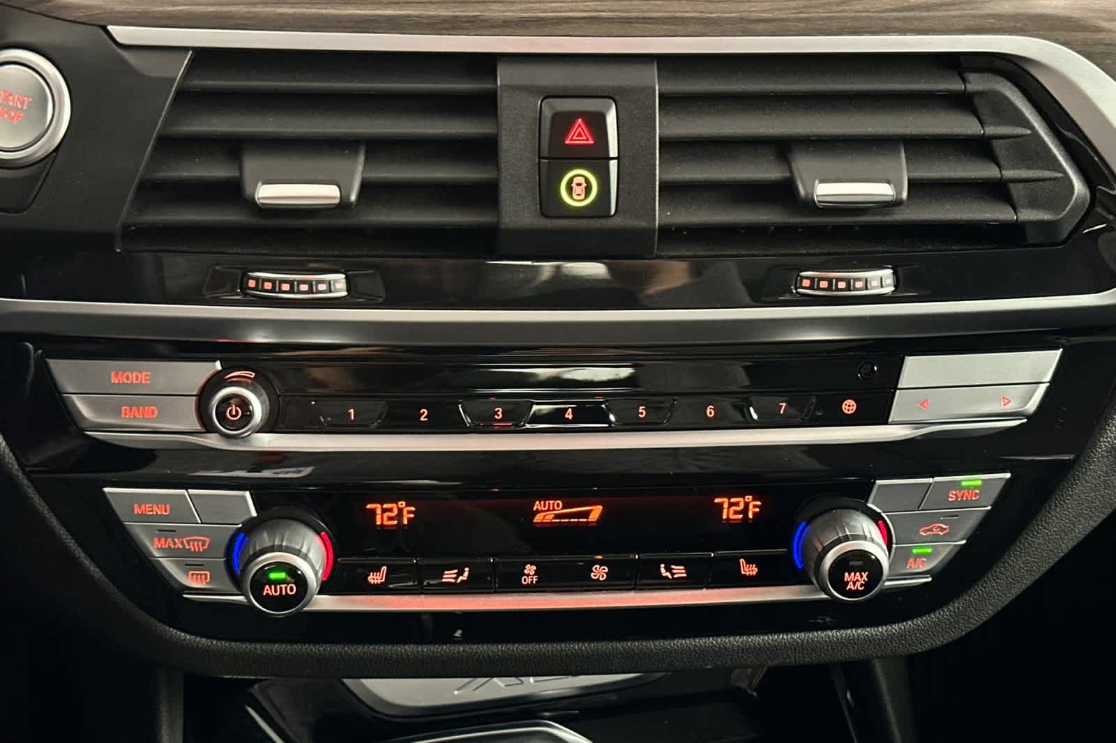 Thumbnail: 2021 BMW X3 - 21