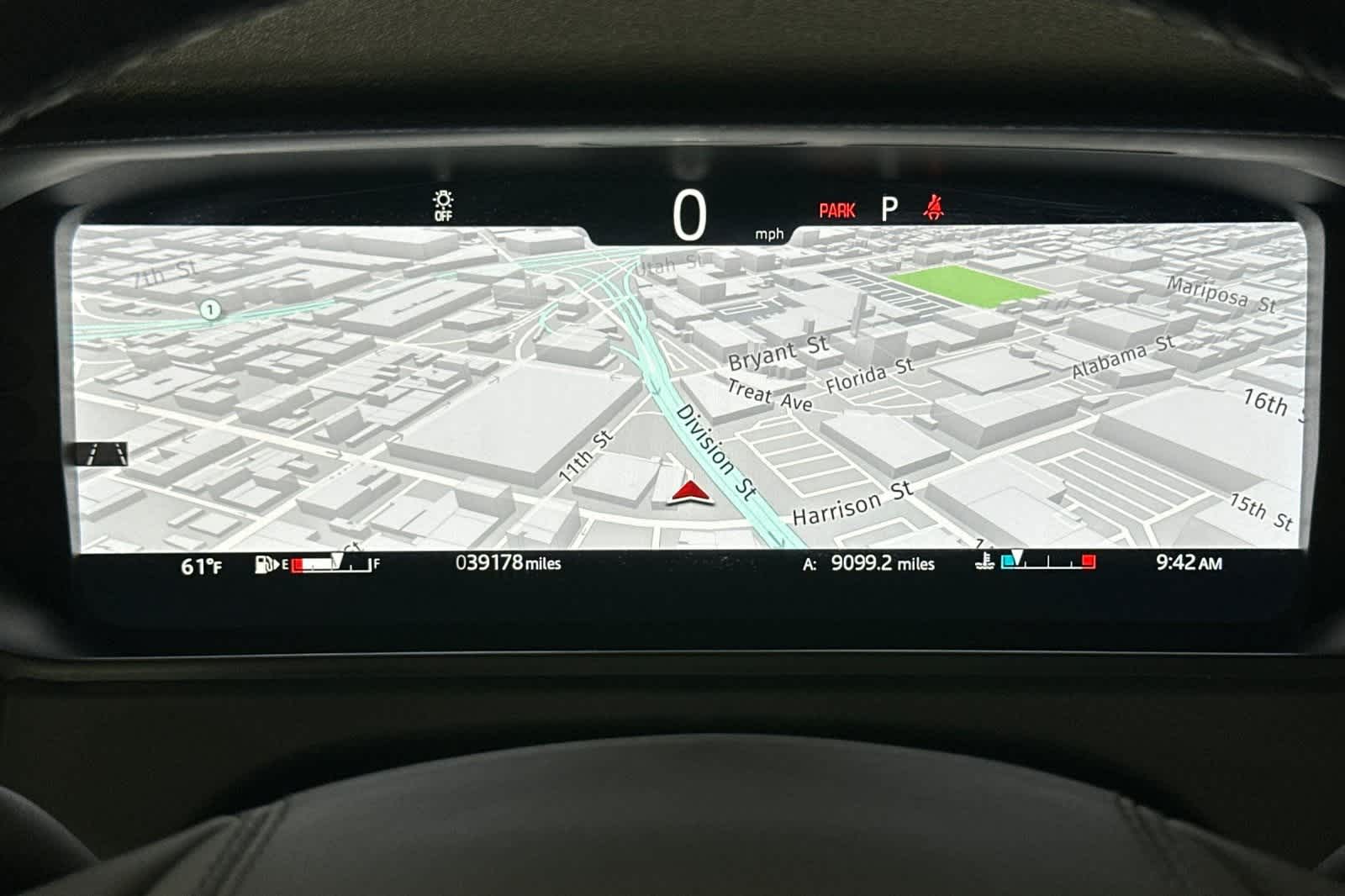 Thumbnail: 2025 Land Rover Range Rover Velar - 25