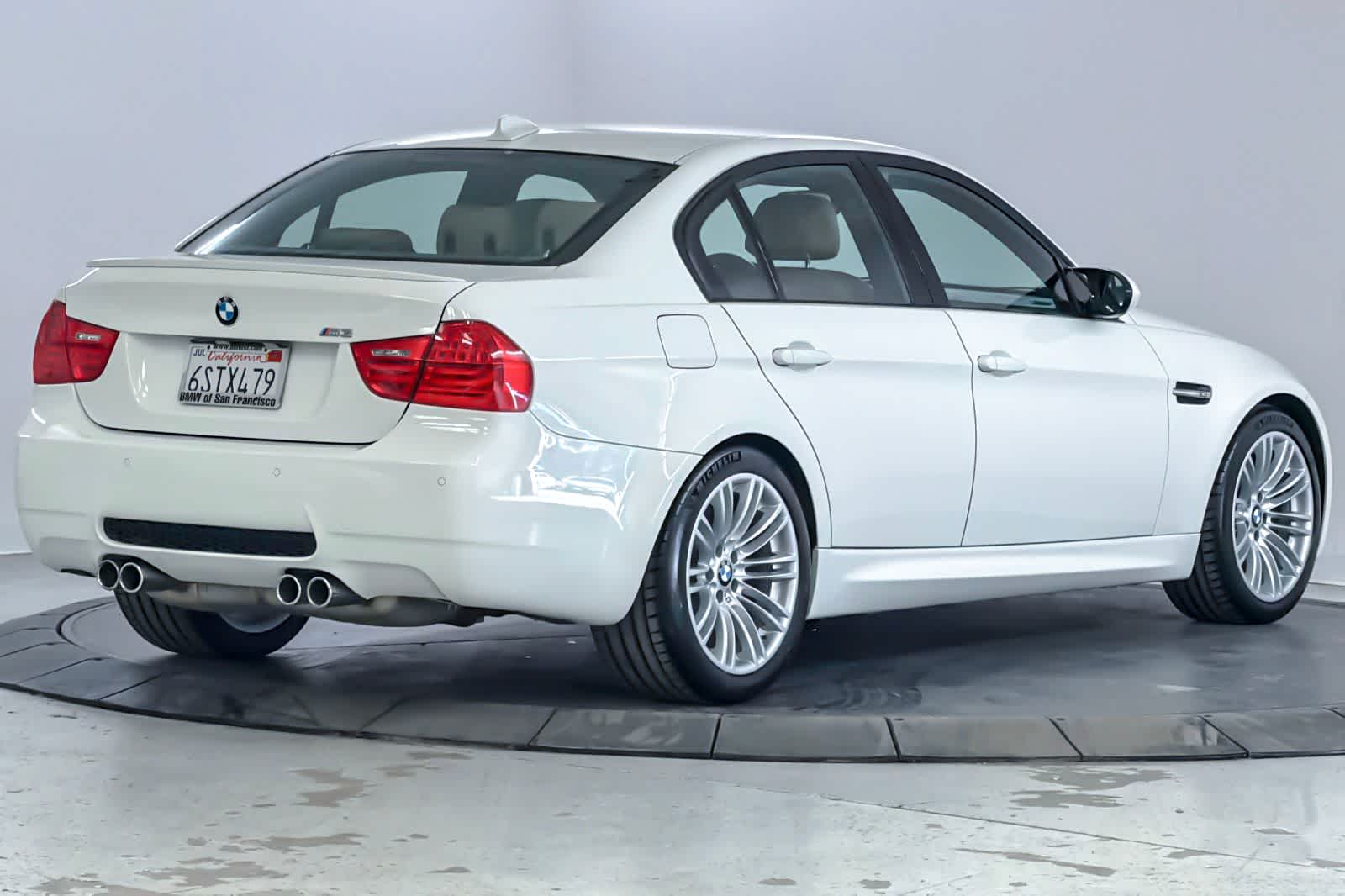 Thumbnail: 2011 BMW M3 - 2