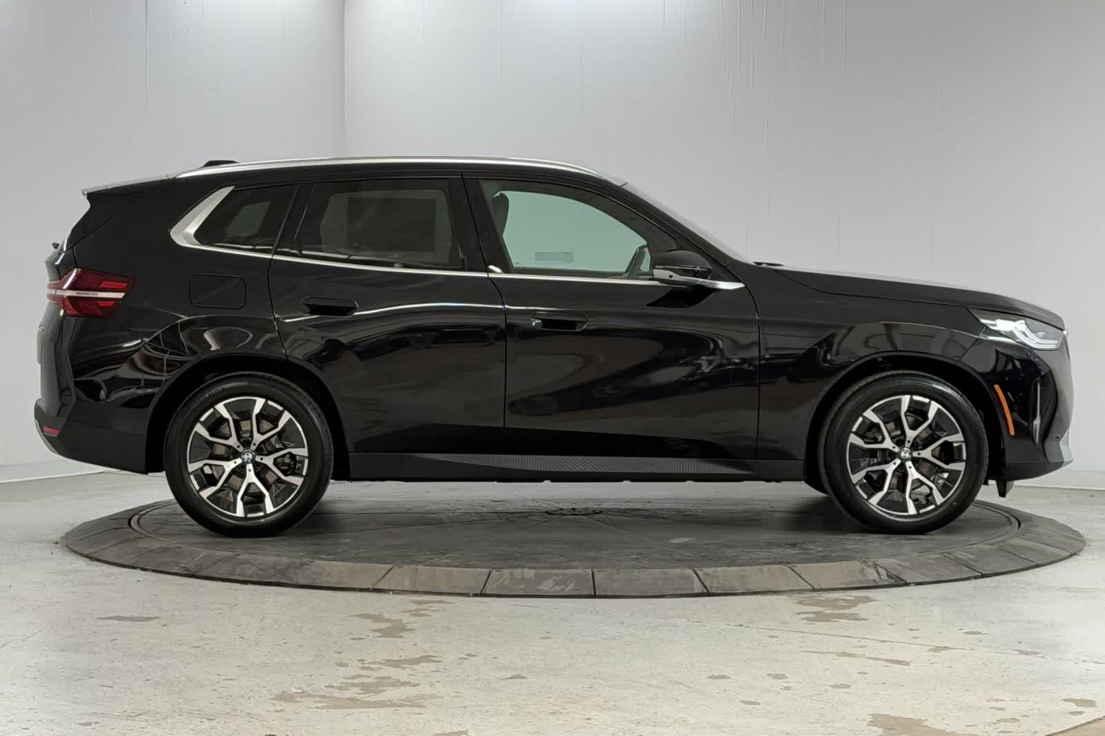 Thumbnail: 2026 BMW X3 - 8