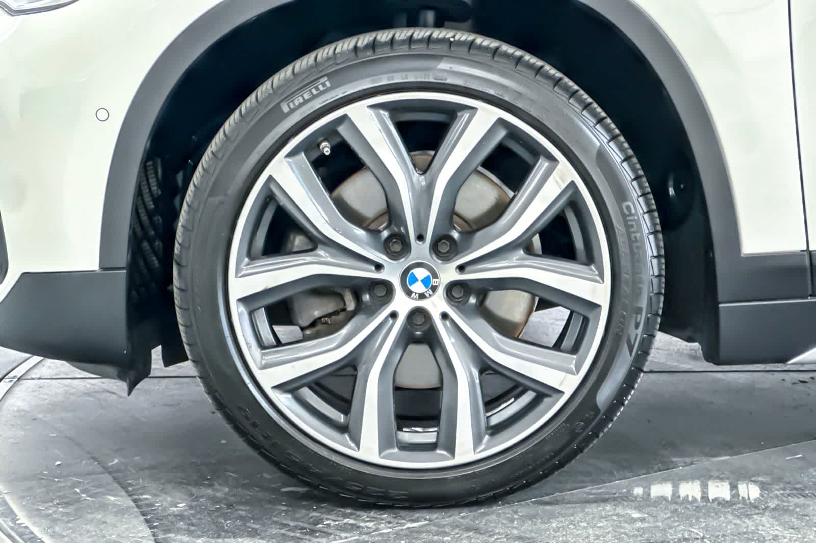 Thumbnail: 2018 BMW X1 - 26